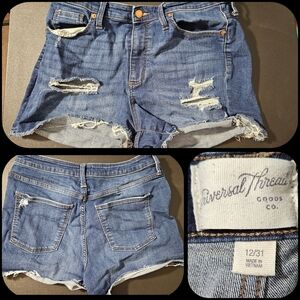 SIZE 12/31 UNIVERSAL THREADS Denim Jeana Shorts Distressed